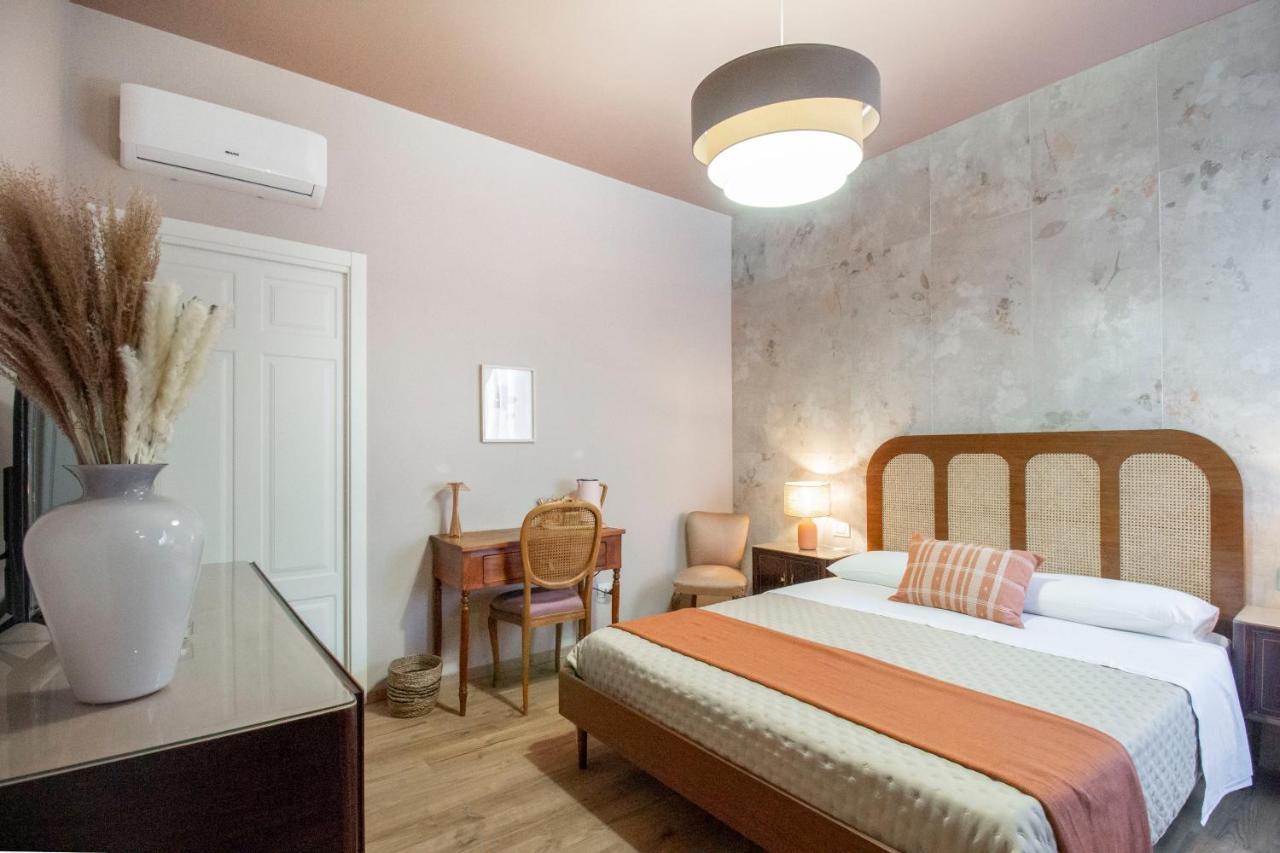 Epimoni B&B Катанія Екстер'єр фото
